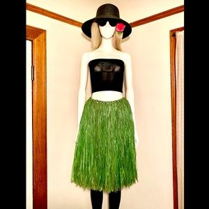 VINTAGE Hawaiian Luau Skirt
